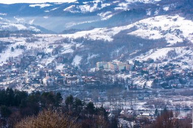Poprad Vadisi, Piwniczna Zdrj