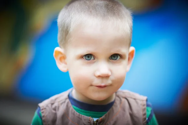 Pequeno criança close-up — Fotografia de Stock