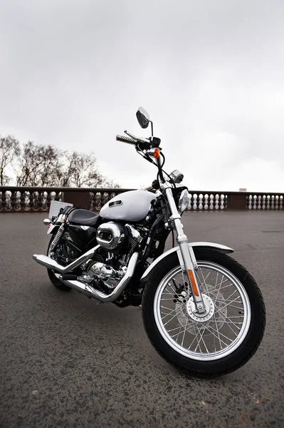 Poderoso motocicleta Cruiser — Fotografia de Stock