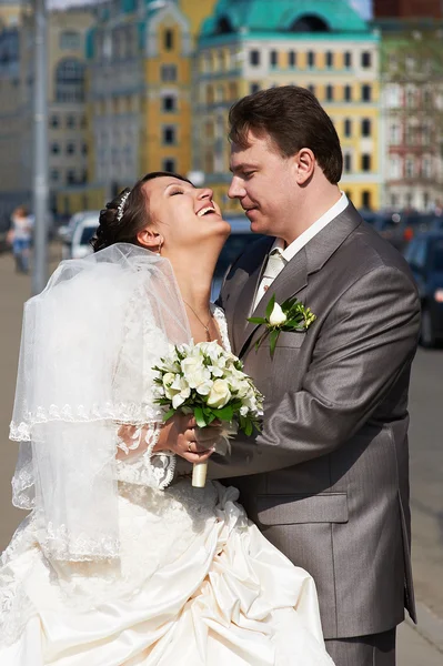 Happy couple bride and groom — Stock Photo, Image