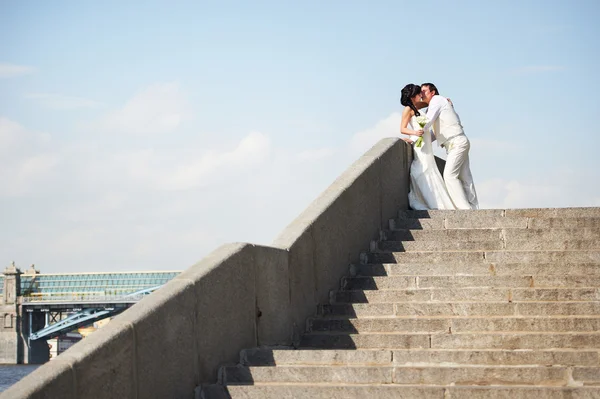 Romantic bride and groom at wedding walk — Stock Photo, Image