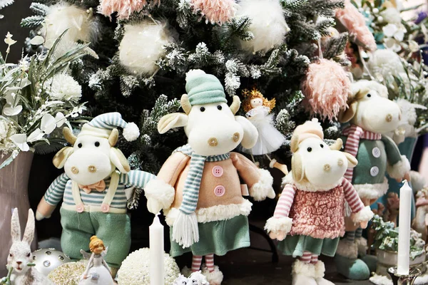 Decorative Soft Toys Deers Christmas Tree New Year Christmas Background — стокове фото