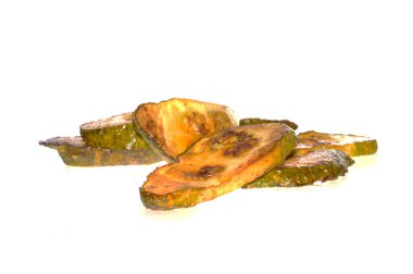 Kızarmış kabak beyaz arkaplanda izole edildi