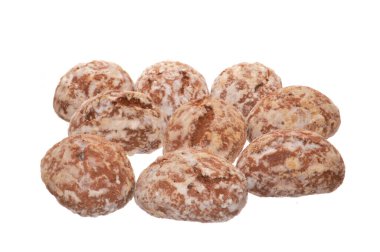 Beyaz arkaplanda izole edilmiş zencefilli ekmek