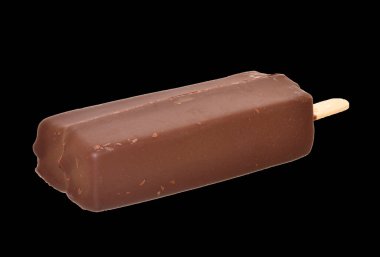 Dondurma beyaz arka planda izole edilmiş.