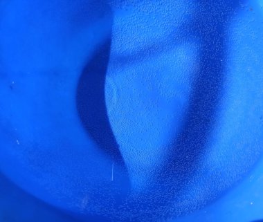 Beyaz arkaplanda hava kabarcıkları izole