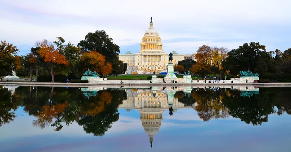 The Capitol Building — Stock Photo, Image