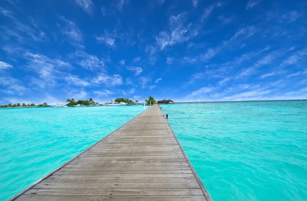 Caminho para a bela ilha — Fotografia de Stock