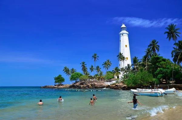 Bellissimo faro e spiaggia — Foto Stock