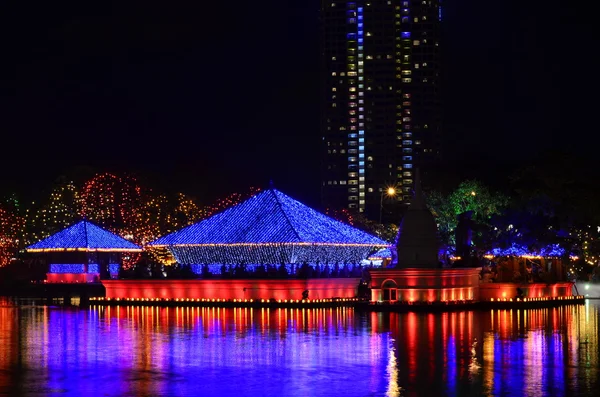 Colombo Gangarama en el día de Vesak Poya — Foto de Stock