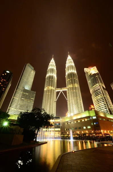 Petronas twin towers v kuala lumpur, Malajsie — Stock fotografie