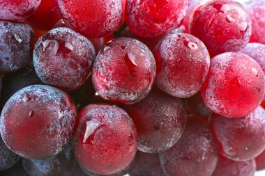 Kırmızı üzümler