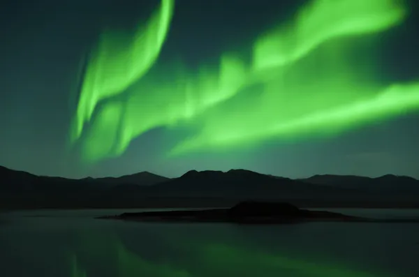 Terra di aurora boreale — Foto Stock