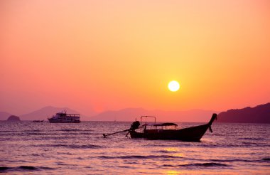 Krabi, Tayland 'da güzel bir gün batımı