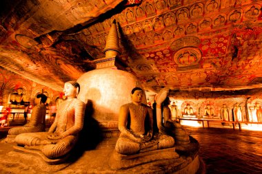 Buda heykelleri dambulla mağara Tapınak