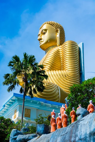 Gyldne buddha statue - Stock-foto