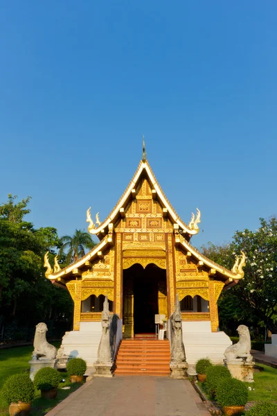 Thaise boeddhistische architectuur — Stockfoto