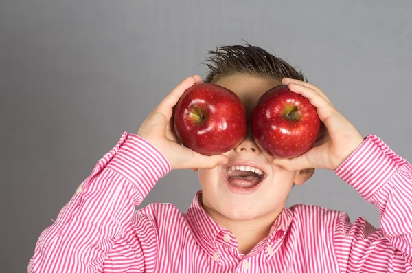 Das Kind der Äpfel 16 — Stockfoto