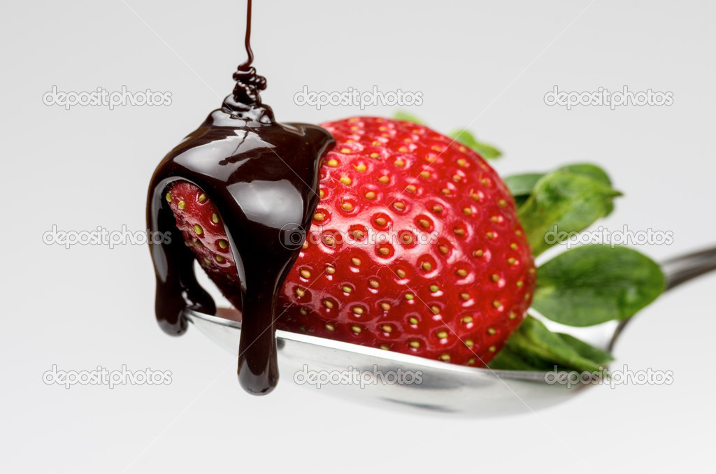 Strawberry with chocolate 2