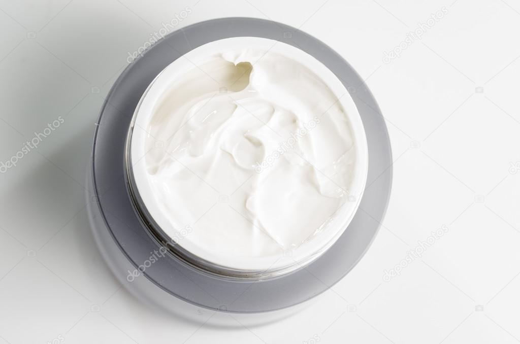 facial cream for modern women