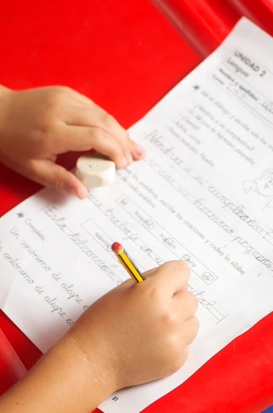 Criança estudando 11 — Fotografia de Stock