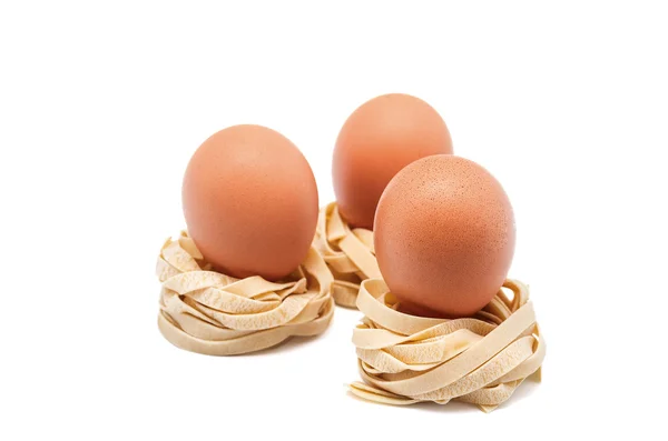 Italské těstoviny hnízda vejce 9 — Stock fotografie