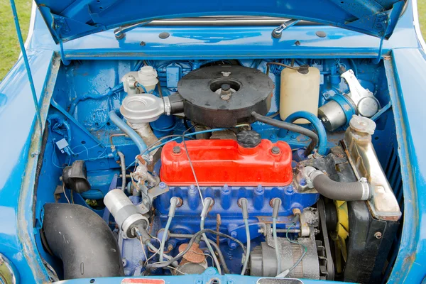 Old style car engine — Stock Photo, Image