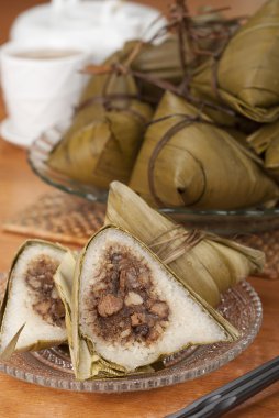 Bak chang bilinen Çin domuz eti köfte.