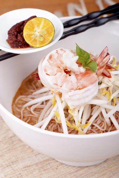 Sarawak räkor laksa. — Stockfoto