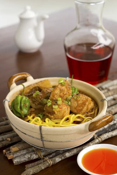 Macarrão de caril de frango — Fotografia de Stock