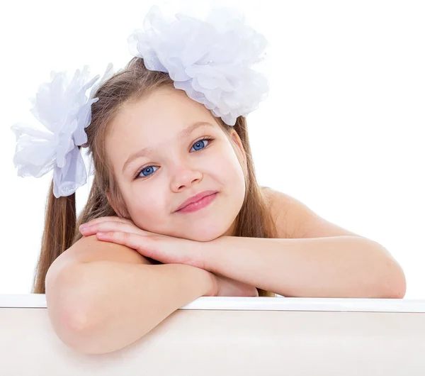 Portrait beautiful little girl. — Stock Photo, Image