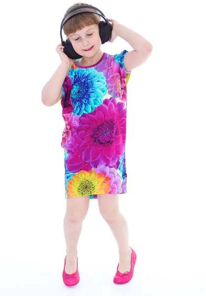 Cute little girl dancing — Stock Photo, Image