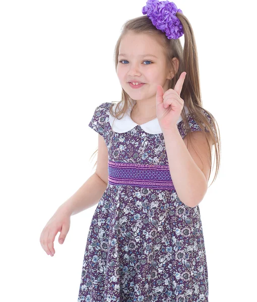 Retrato de niña encantadora con el pelo largo . —  Fotos de Stock