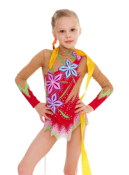 Schattige kleine gymnast dansen met lint — Stockfoto