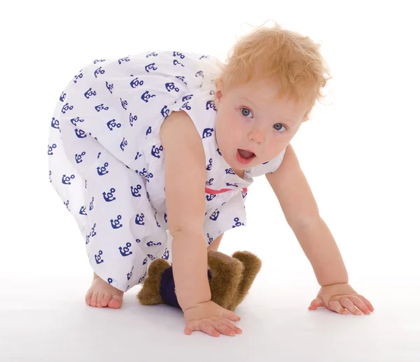 Encantadora niña con oso de peluche — Foto de Stock