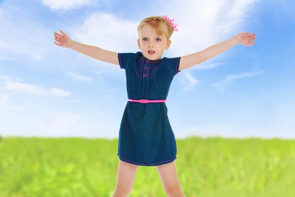 Charming little girl — Stock Photo, Image