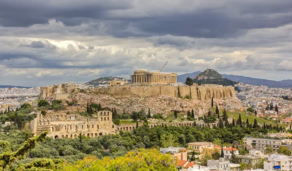 Akropolis dramatik bir havada, Atina, Yunanistan