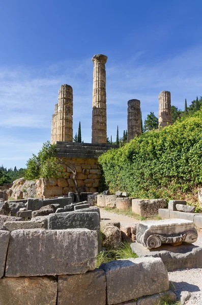 Руины храма Аполлона, Дельфы, Греция — стоковое фото