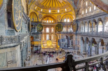 Hagia Sophia interior, Istanbul, Turkey clipart