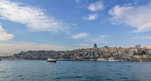 มุมมองของเขต Beyoglu อิสตันบูล ประเทศตุรกี — ภาพถ่ายสต็อก