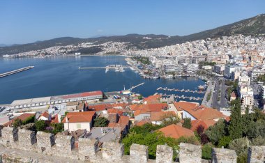 Kavala, Makedonya ve Yunanistan 'ın panoramik manzarası.
