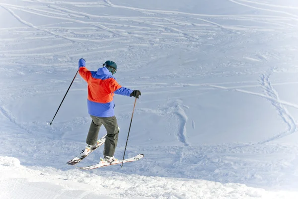 Kayakçı, kış — Stok fotoğraf