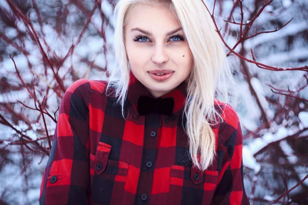 Beautiful Girl in Snow — Stock Photo, Image