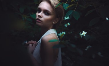 güzel kız portre açık