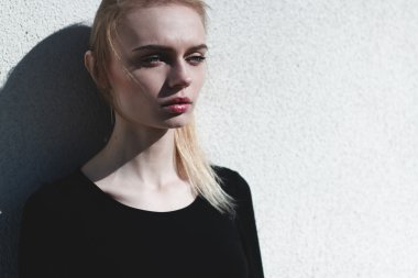 moda model sokak bak