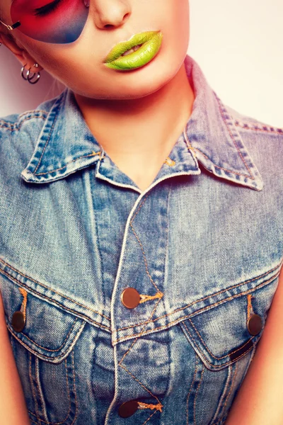 Hipster smiling girl — Stock Photo, Image