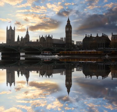 ünlü big Ben'i akşam bridge, Londra, İngiltere