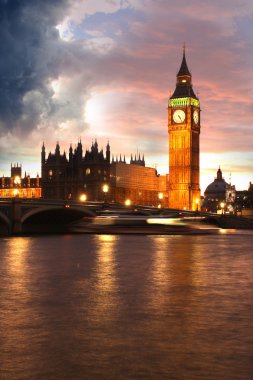 ünlü big Ben'i akşam bridge, Londra, İngiltere
