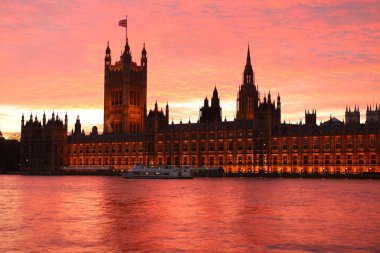 Londra 'daki parlamento evleri, Birleşik Krallık