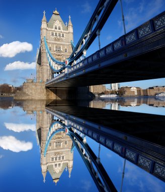 ünlü tower bridge, Londra, İngiltere